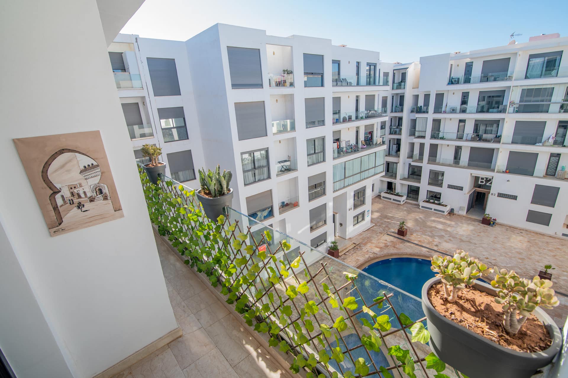 The Art of Drawing Readers In: Your attractive post title goes here The Art of Drawing Readers In: Your attractive post title goes here